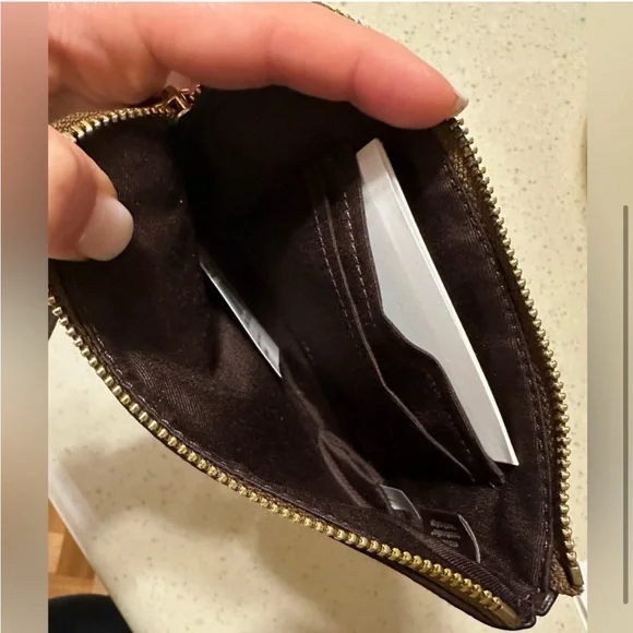 NWT Coach Wristlet - Picture 2 of 3